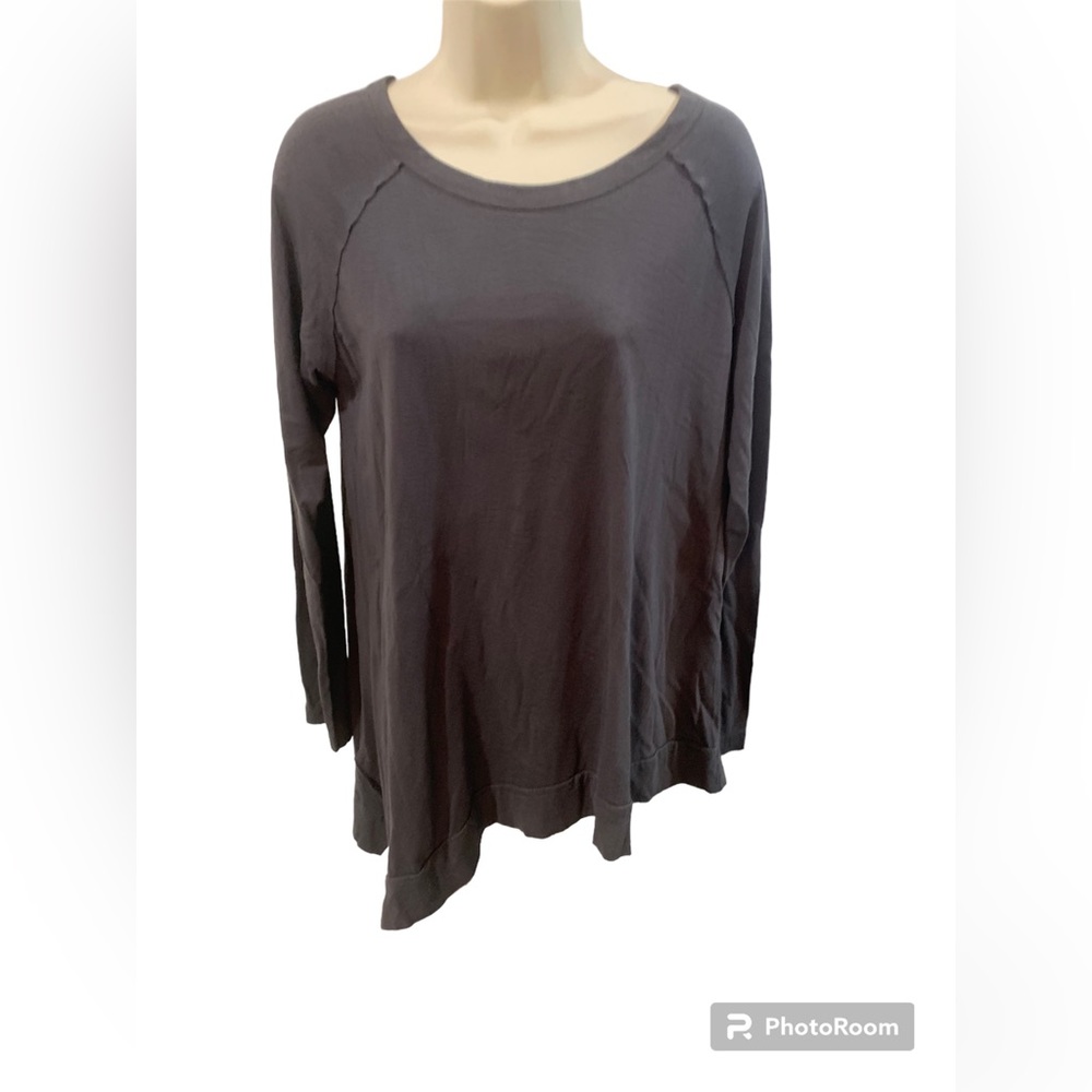 Life Clothing Co Women’s Gray Long Sleeve‎ Top Scoop Neck Possible Sz Large